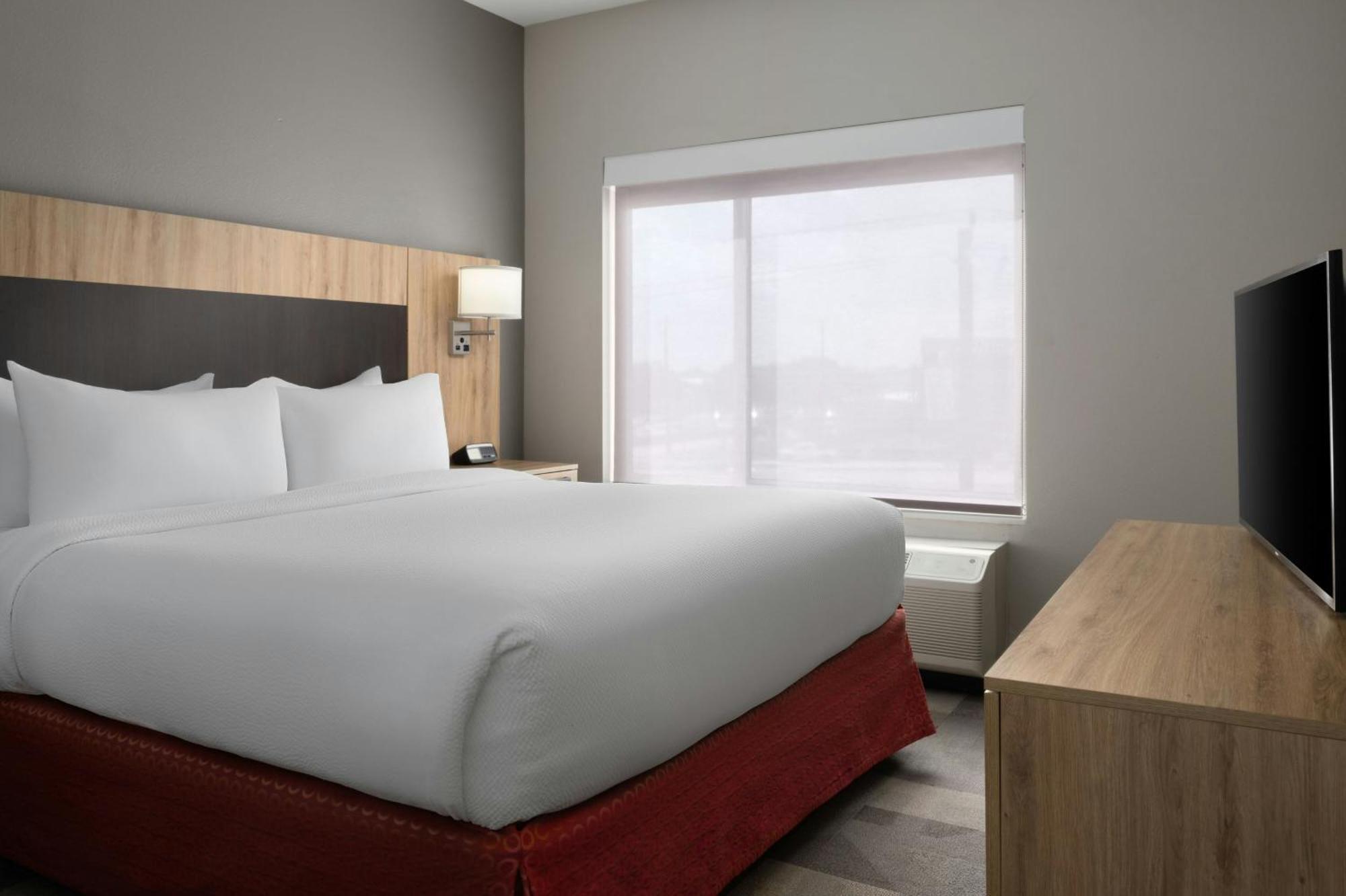 Towneplace Suites By Marriott Houston Hobby Airport Exterior foto